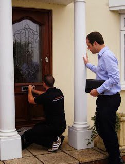 Аварийное вскрытие замков и дверей Аварийное вскрытие замков и дверей